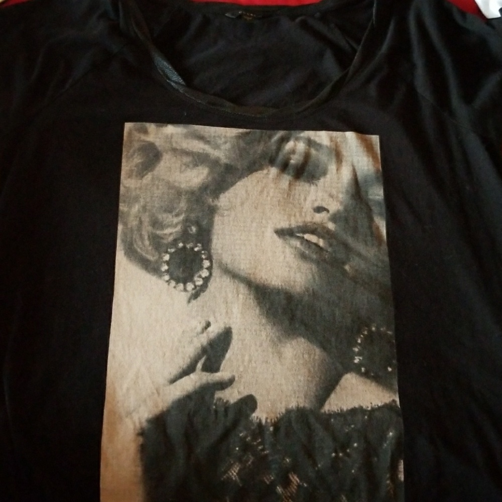 Like new guess shirt